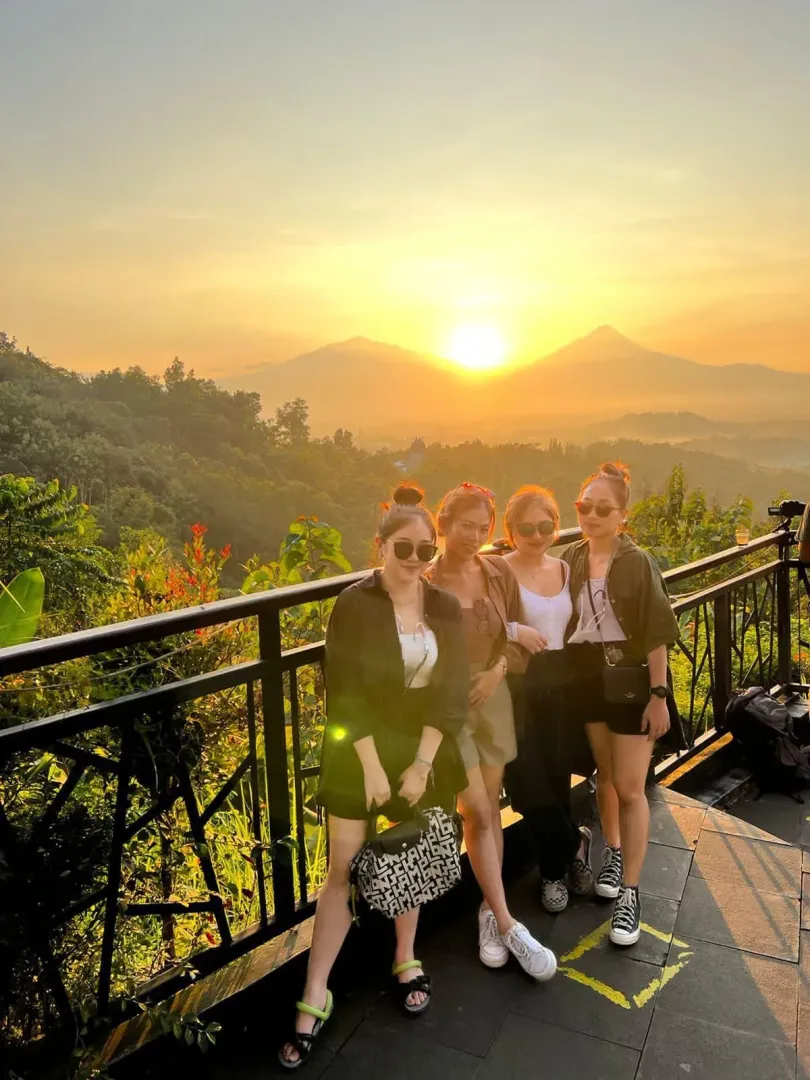 Sunrise VW Borobudur - Punthuk Setumbu